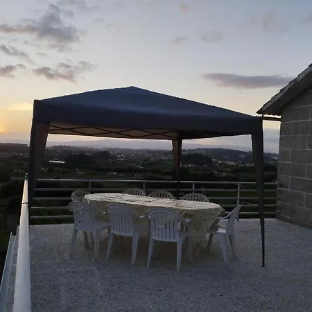 Casa-nieves Covas (Ourense)